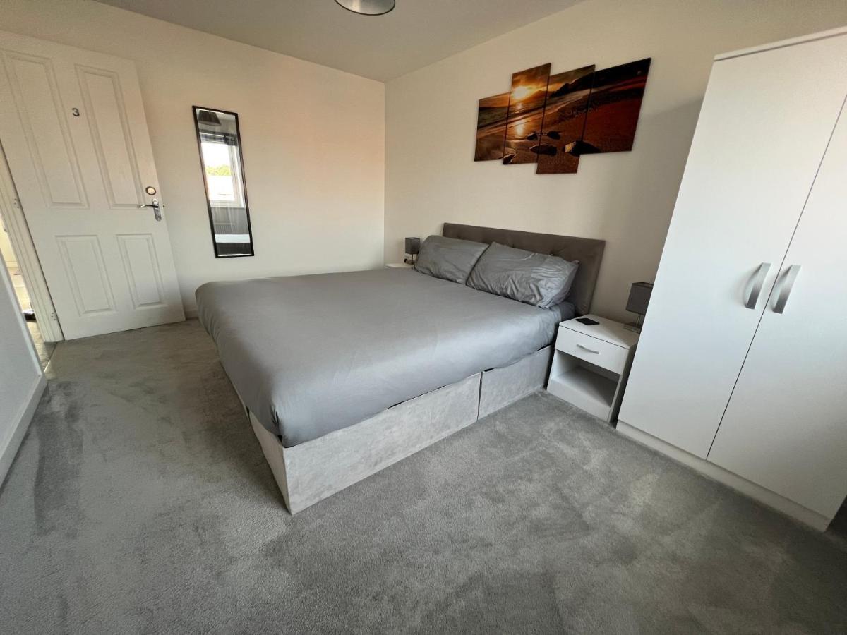 North Colchester Homestay Mile End ภายนอก รูปภาพ
